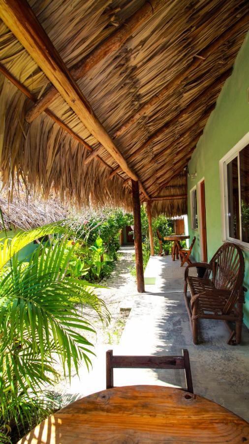 Cabanas Las Palmas Bacalar Ngoại thất bức ảnh